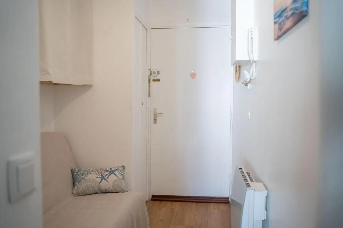Charmant Studio A Sanary - Residence Avec Piscine Frankrike